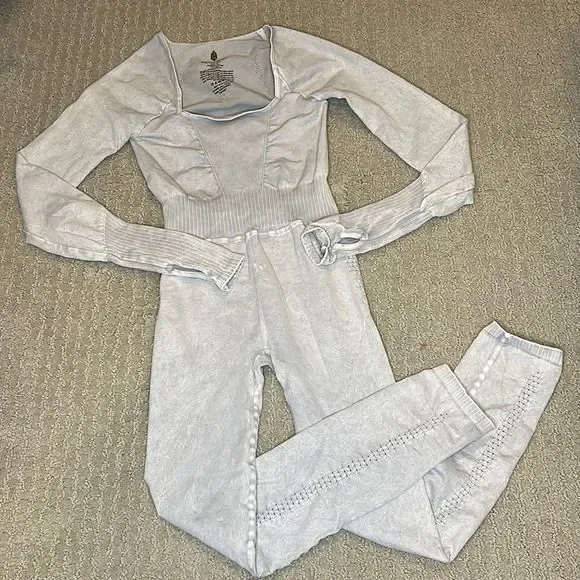 FREE PEOPLE | NWOT Good Karma Long-Sleeve Onesie in Ice Grey * - Picture 7 of 7